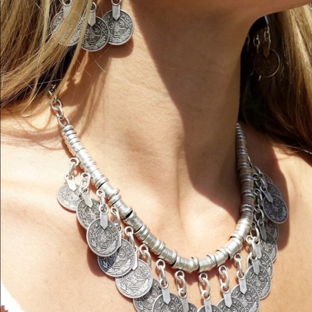 ๐บ๐ธSALE๐บ๐ธ Tibetan Silver Coin Necklace - Picture 2 of 5